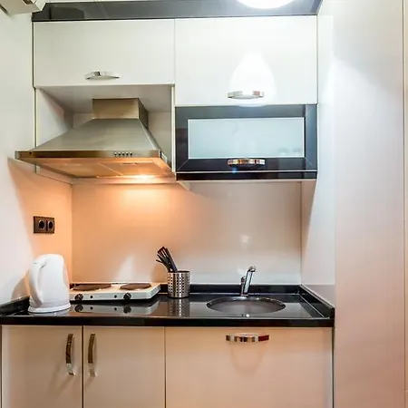 Apart-hotel Kapi Suites 3*