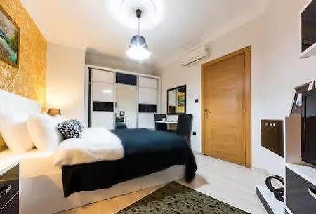 Lägenhetshotell Kapi Suites 3*