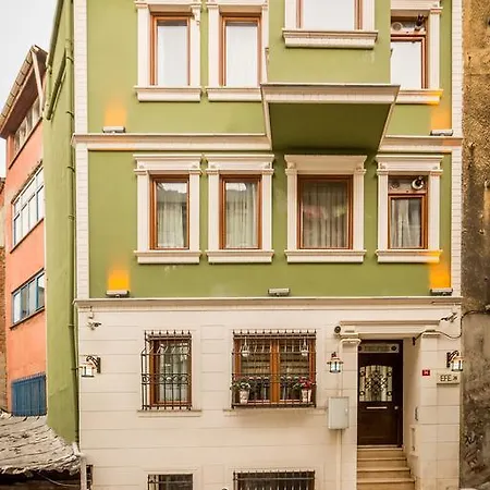 Kapi Suites 3*